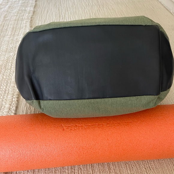 Lululemon gym bag. EUC. Loads of pockets. Very sturdy construction. - Picture 4 of 9